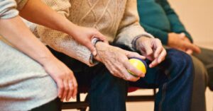 découvrez des informations essentielles sur les maisons de retraite : services, confort, activités et conseils pour choisir l'établissement idéal pour vos proches. assurez le bien-être de vos aînés dans un environnement sécurisant et chaleureux.