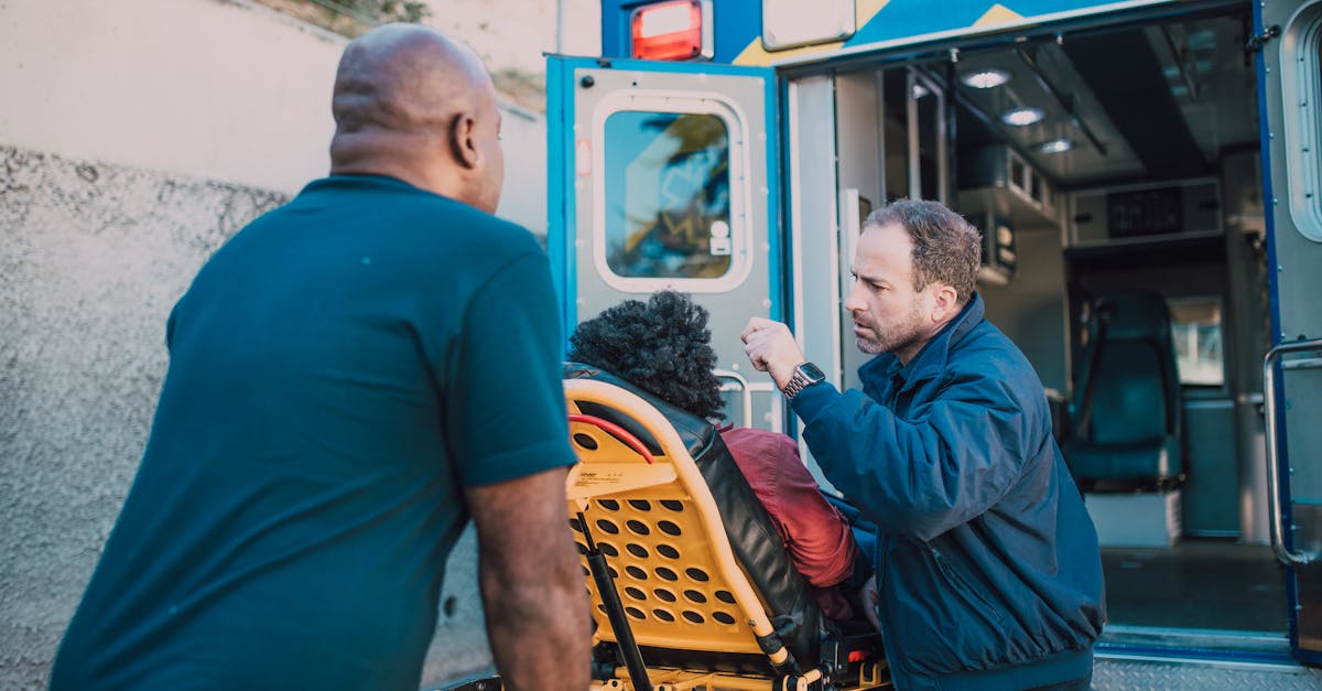 découvrez l'importance de la gestion médicale d'urgence, incluant les stratégies essentielles pour répondre efficacement aux crises sanitaires. apprenez à améliorer la coordination des soins, optimiser les ressources et assurer la sécurité des patients en situations critiques.