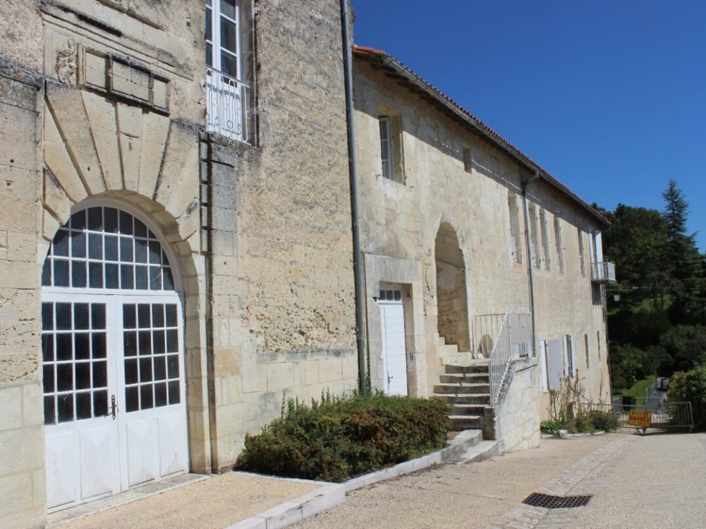 ehpad-ancien-couvent-des-minimes_featured_image-1