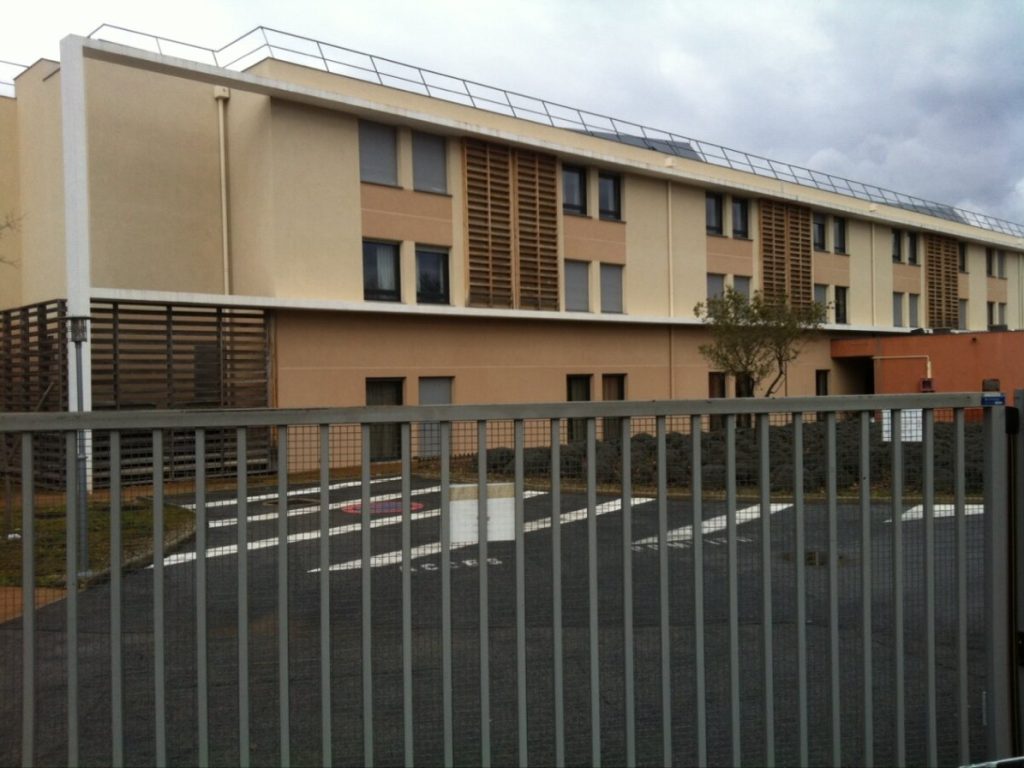 ehpad-les-jardins-saint-charles_featured_image-1