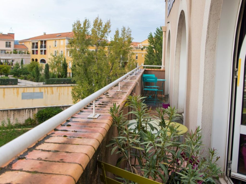 ehpad-les-terres-rouges_featured_image-1
