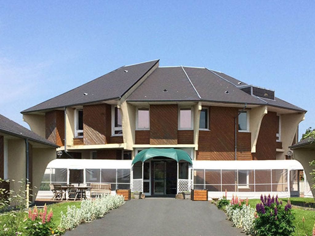 ehpad-reisdence-saint-gatien_featured_image-1