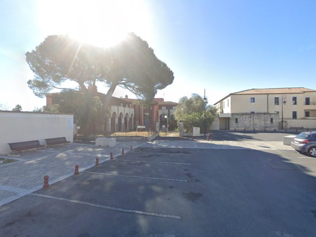 ehpad-residence-les-pins-bessons_featured_image-2