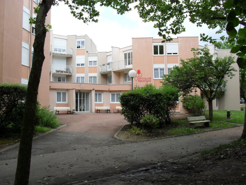ehpad-residence-mutualiste-du-parc-genlis_featured_image-1